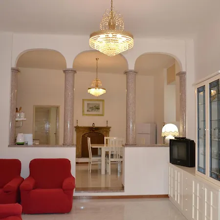 L'antico Borgo Lesa
