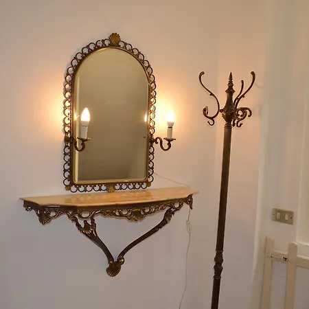 L'antico Borgo * Леза